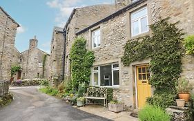 Sandy Cottage